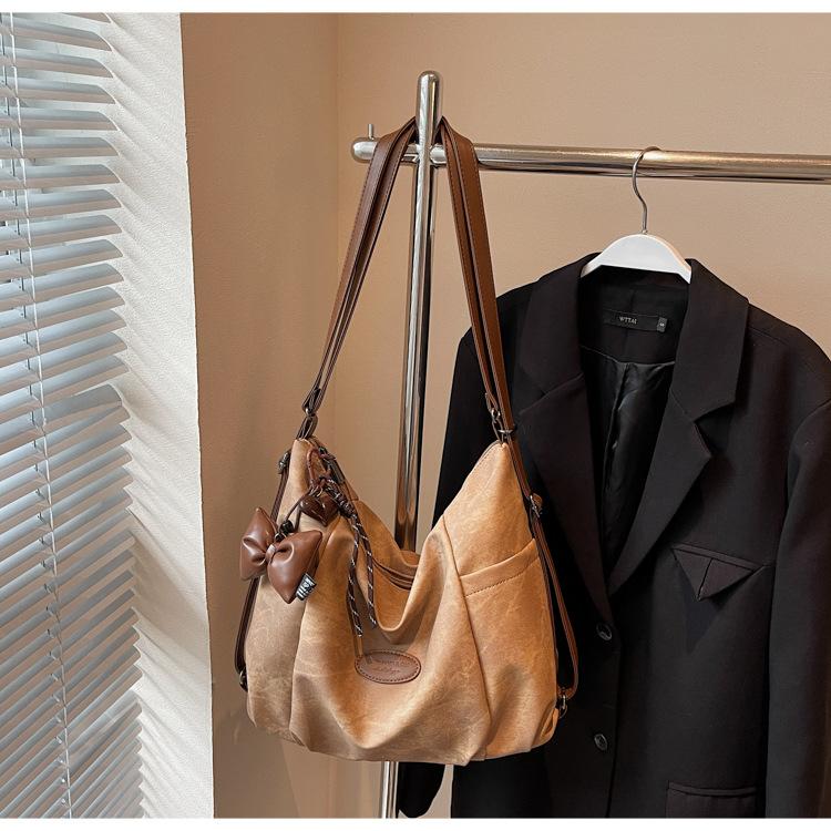 

Ретро многофункциональная повседневная сумка-тоут женская 2025 новая большой вместимости модная популярная сумка через плечо хаки