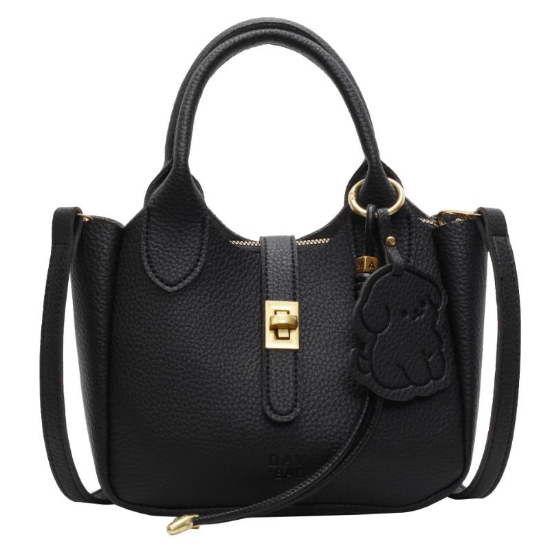 Stylish and simple solid color texture large capacity shoulder bag women's new portable messenger bag commuter bag