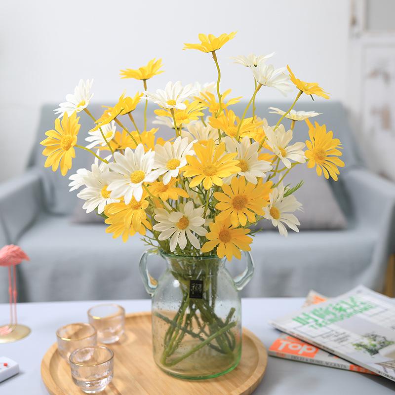Daisy & Chrysanthemum Artificial Flower Bouquet: 5-Head Chamomile for Wedding, Home, Photography Decor