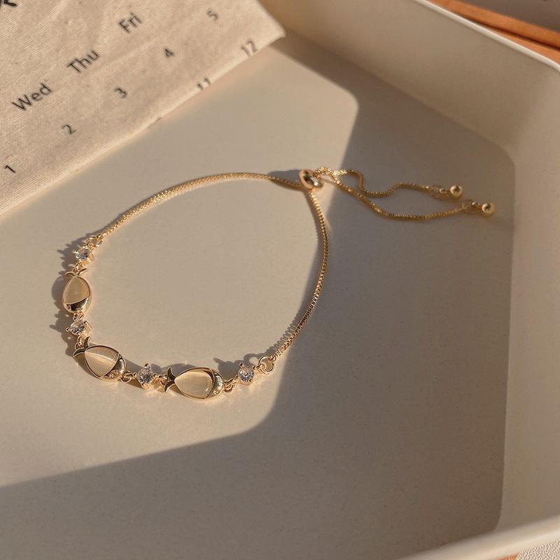 Korean Retro Pearl Titanium Steel Women's Bracelet - High-End Ins Style Beaded Bangle for Couples