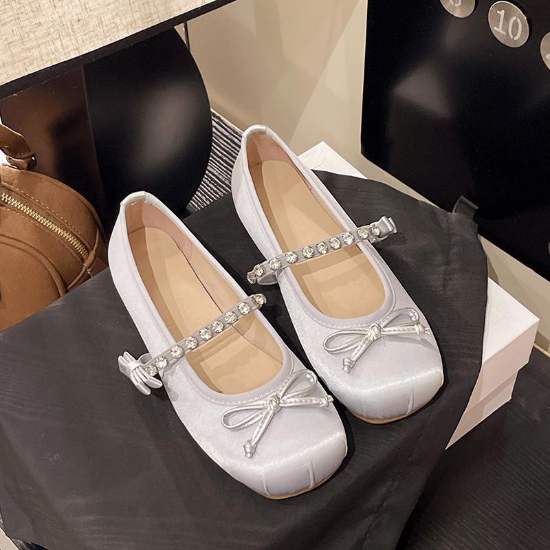 

Niche design sense rhinestone word with ballet shoes 2025 square head bow light mouth gentle grandma shoes 40 срібний