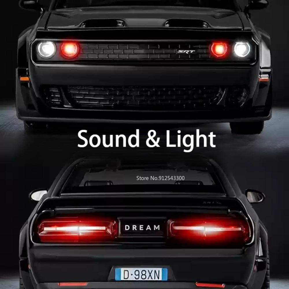 1:24 Scale Hellcat Charger Car Model Toy Music Light Pull Back Metal Diecast Doors Opened Sports Cars Toys for Children's Gifts