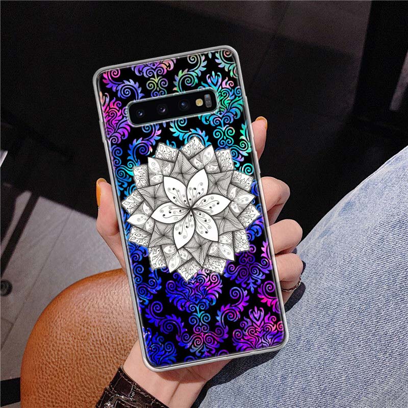Totem Mandala Colorful Flower Cover Phone Case For Samsung Galaxy S10 Plus S20 FE S21 S22 Ultra S10E S9 S8 + S7 Edge J4 Housing
