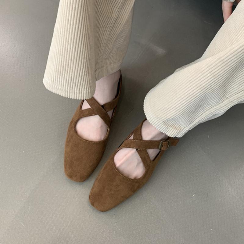 Fashion Autumn Women Flat Shoes Fashion Round Toe Shallow Slip On Ladies Red Ballerinas Shoes Soft Flat Heel Mary Jane Shoes