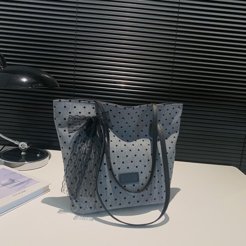Casual Bow Dots Women's Shoulder Bags Large Capacity Elegant Ladies Bucket Tote Commuter Female Handbags with Lace Pendant