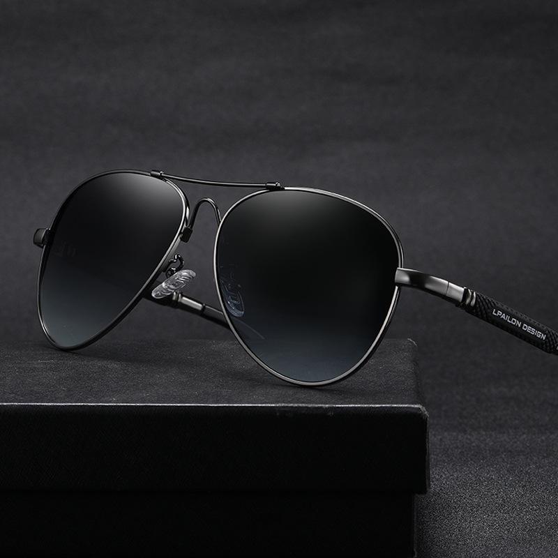 Men's Polarized Aviator Sunglasses - Metal Frame Fashion & Driving Glasses 2026