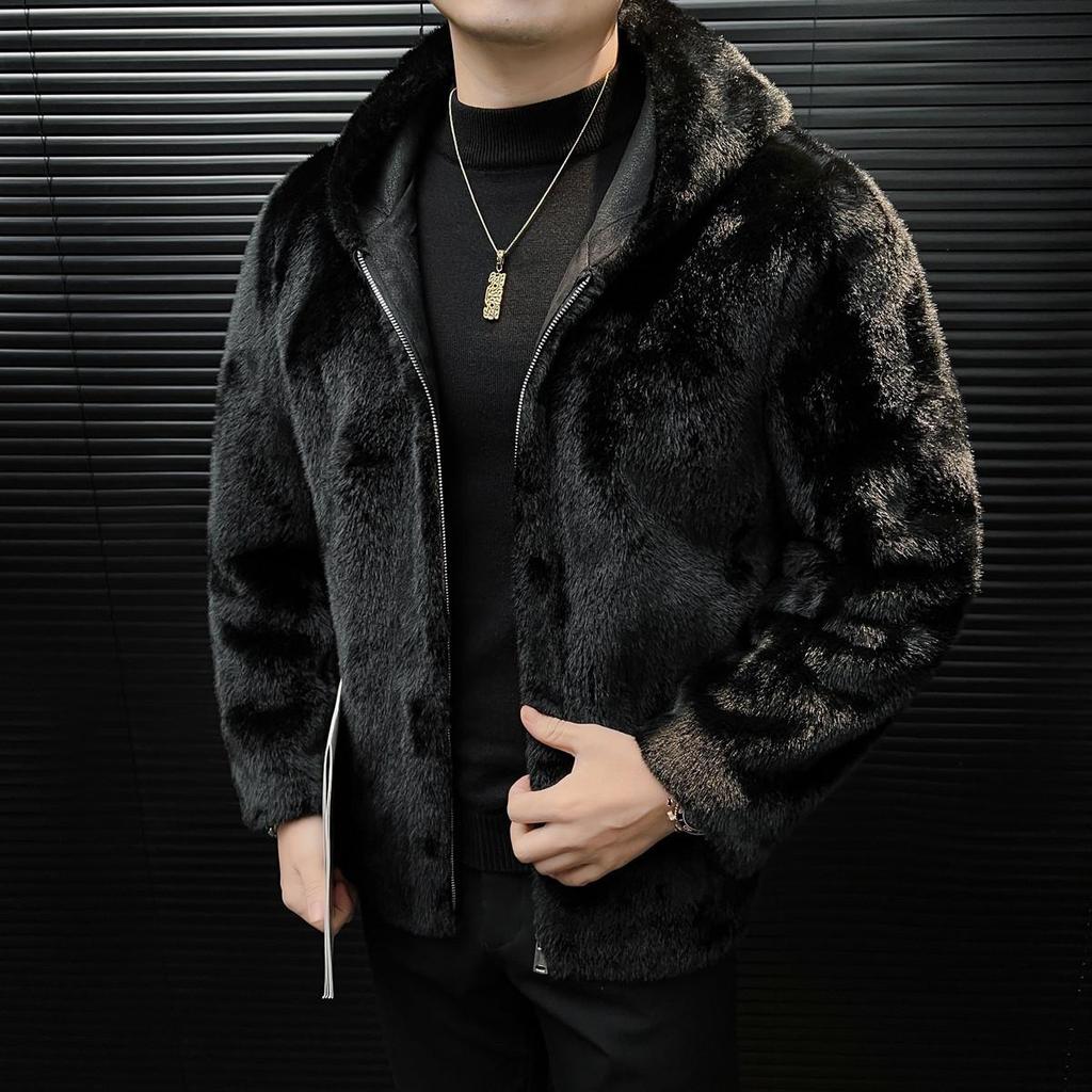 Men's Short Winter Coat: High-Quality Lambskin & Fur with Stand Collar, Imitation Mink Fur, Thickened for Warmth