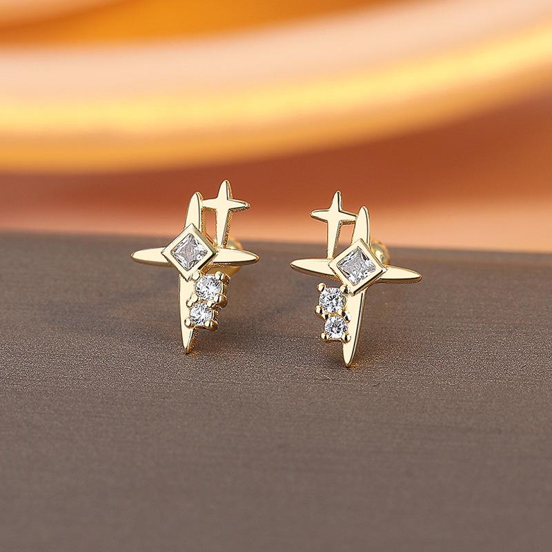 

Bright Tetragonal Star Stud Earrings For Men And Women, Personalized Trendy And Cool Earrings, Unique Ear Hole Thread Jewelry 925 silver золотой