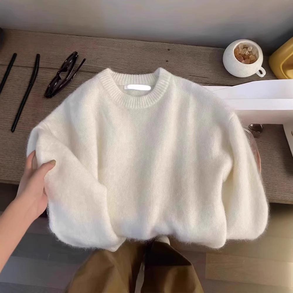 Premium sense super good-looking soft waxy white wool sweater women's autumn and winter crew neck inside knitted sweater top