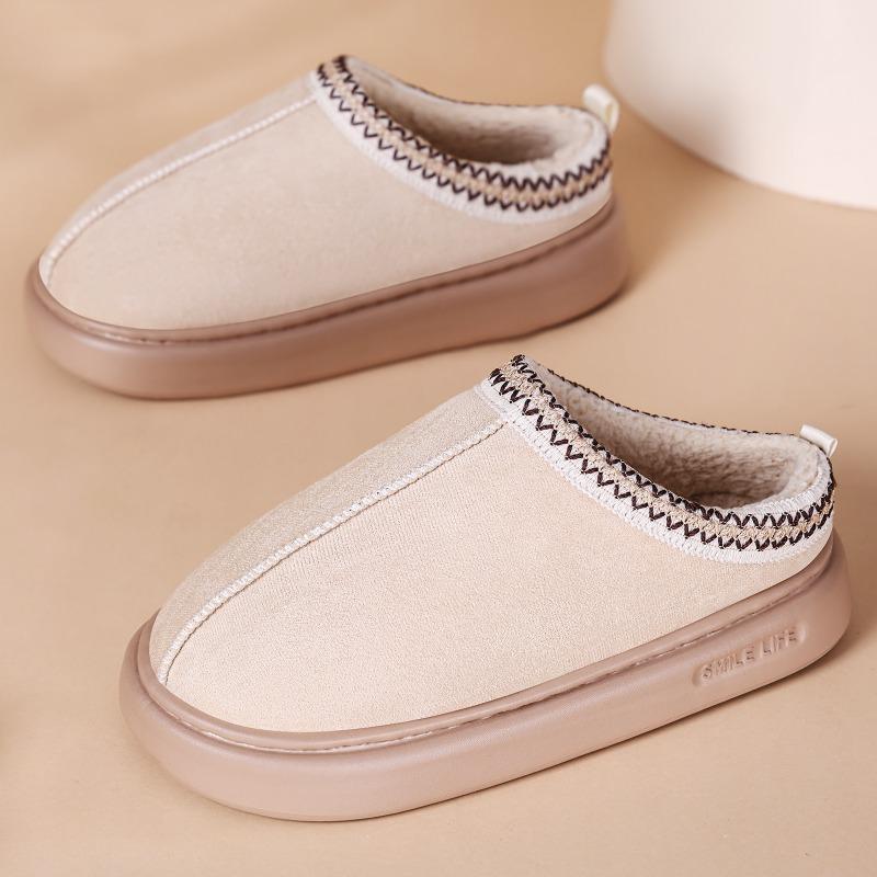 Fashion New Women's Cotton Shoes with Winter Plush Thickened Large Size Cold Resistant Warm   Fashionable Versatile Comfortable