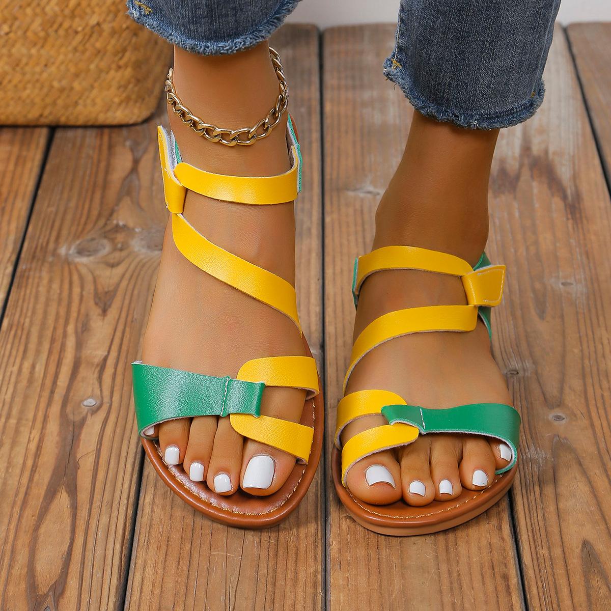 

Женские сандалии на плоской подошве с цветными блоками на липучках, нескользящая пляжная повседневная обувь, сандалии на низком каблуке 40 жёлтый/зелёный