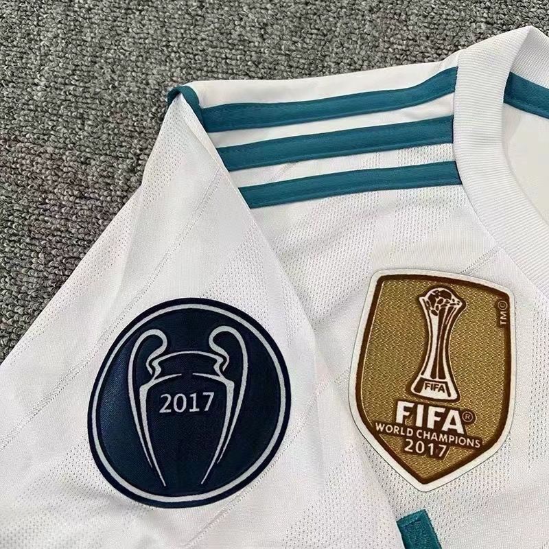 Retro Real Madrid 17/18 Domácí dres finále UCL | Ronaldo 7/10/11/4 Fotbalová sada dresů