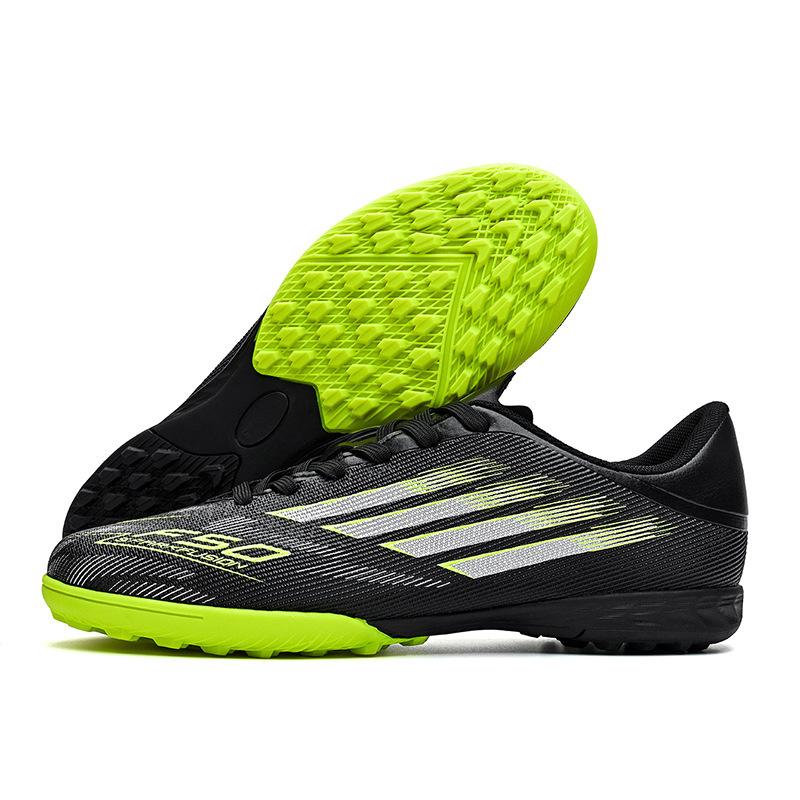 

World Cup Low-Top Football Shoes Boys And Teenagers Students Women S Long Nails Broken Nails Competition Training Shoes 45