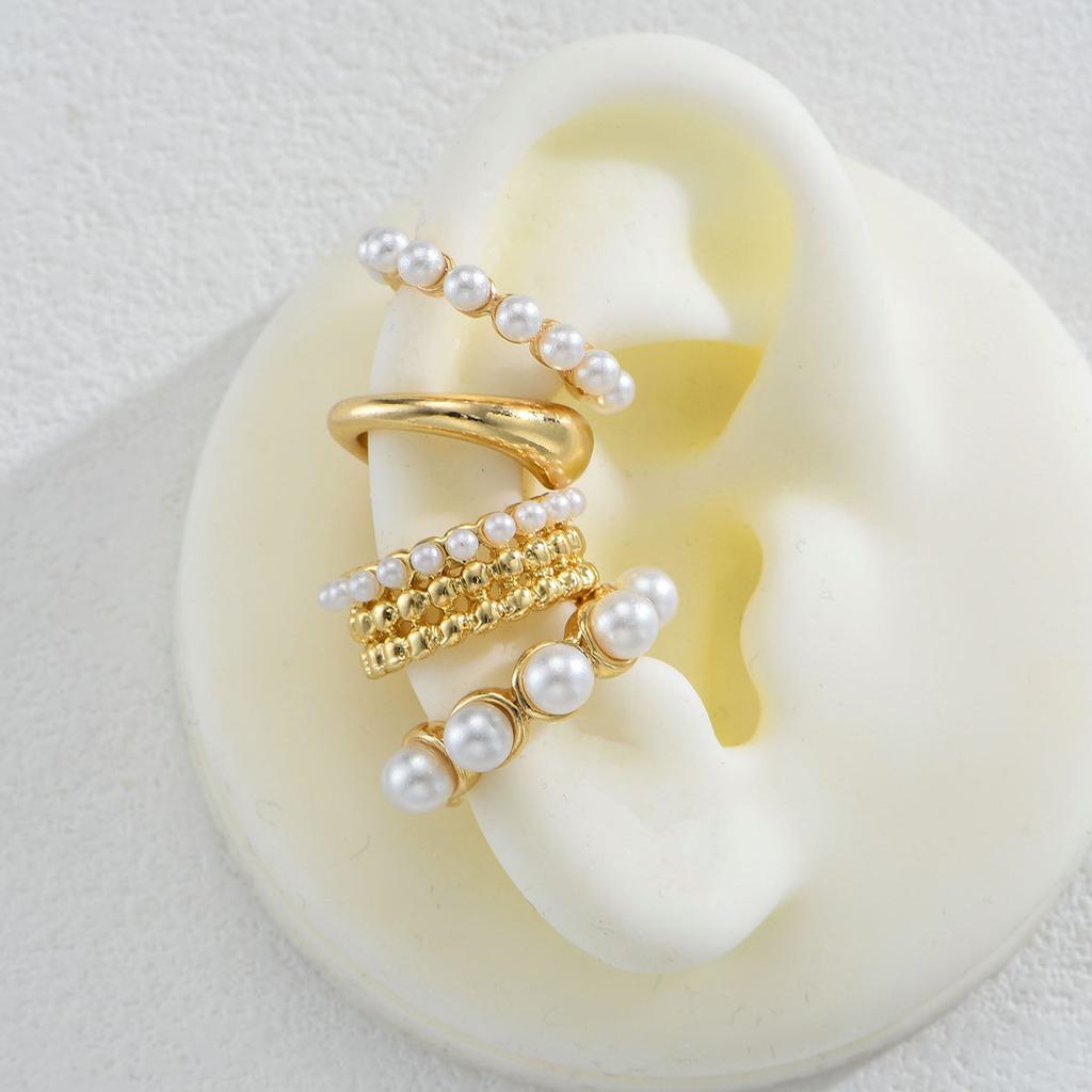 4Pcs/Set Vintage Imitation Pearl Ear Clip Earring for Women Classic Gold Color C-Shape Earcuff Earring Simple Daily Wear Jewelry