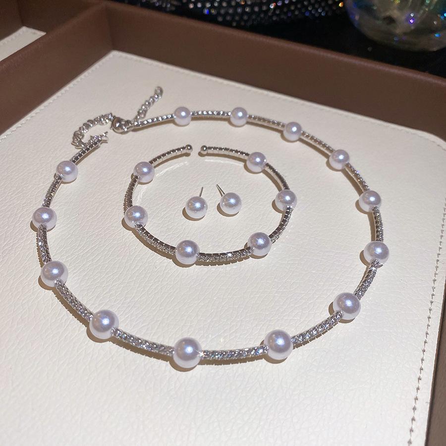 Three-piece set of diamond-encrusted imitation pearl beaded stud earrings bracelet collar versatile necklace