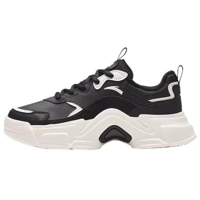 (WMNS) ANTA Platform Leather White Black Women s 922328816-6 EU 40