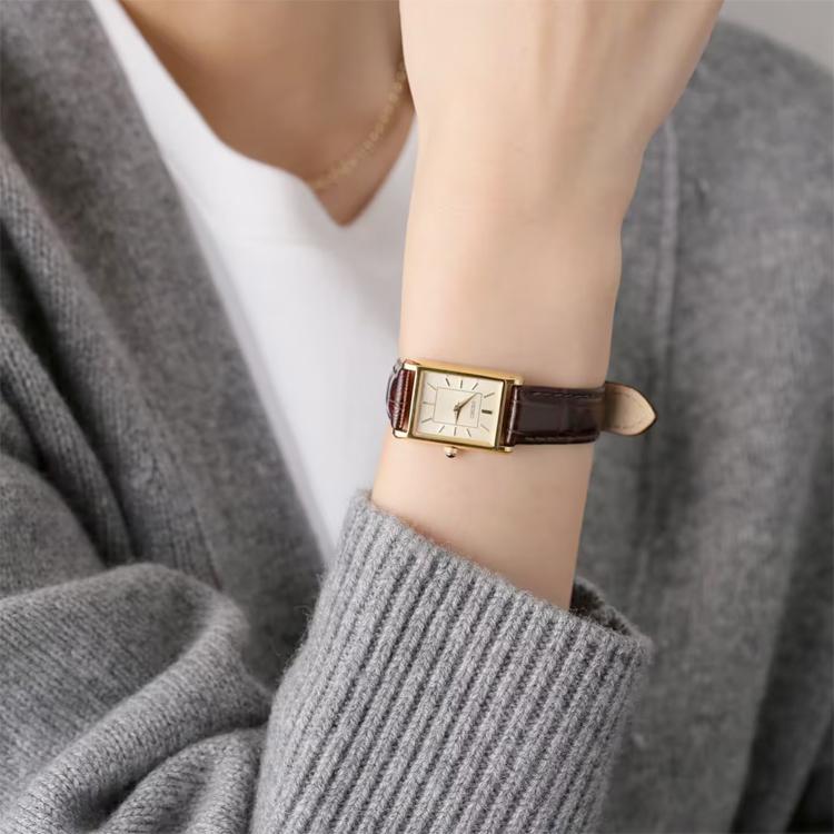 Seiko Essentials 30m Water Resistant Quartz Movement Leather Strap Watch Women's Watch SWR066