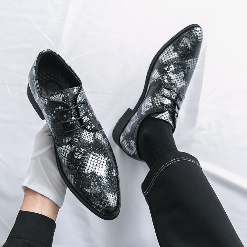 Men Derbys Oxford Print Personality Nightclub Leather Business Shoes Men's Tuxedo Wedding Dance Shoes Plus Size