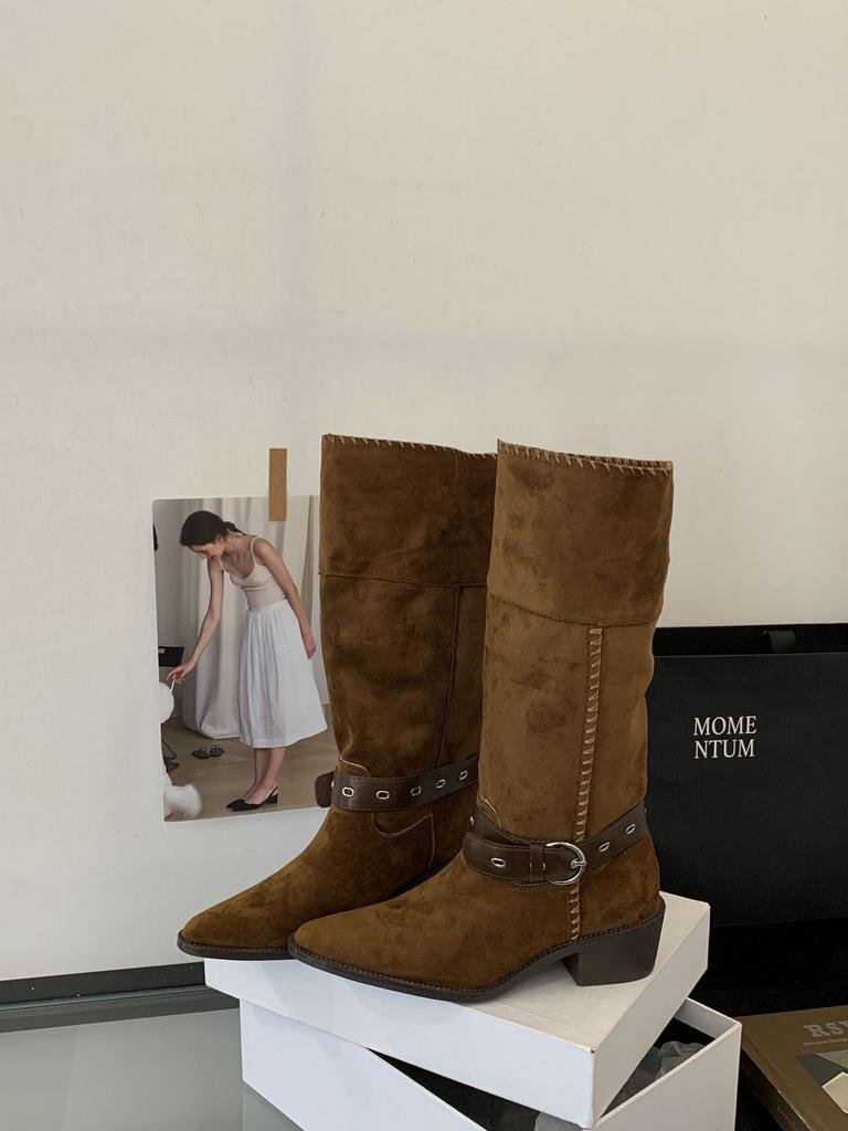 2025 Autumn and Winter Belt Buckle Straight Women's Shoes Retro Women's Shoes Women's Boots Soft Leather Retro Niche Light Luxury
