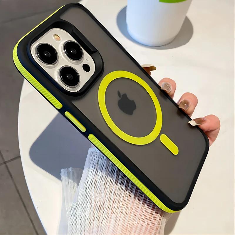 Matte Translucent Armor Shockproof Case For For Iphone 16 1 14 Plus 13 12 11 Pro Max Magnetic Wireless Charge Cover