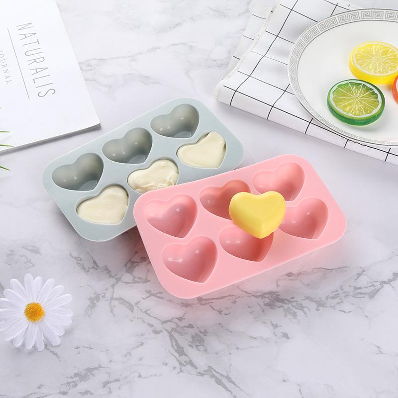 6-Kammer-Valentinstag-Herz-Silikon-Backform Liebe Schokolade Süßigkeiten Keks Eisform Niedliche Geschenke Seifenkerzen-Herstellungsset