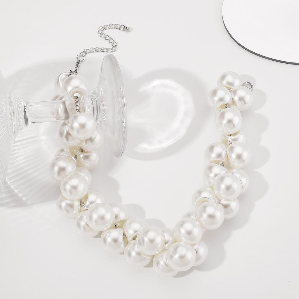 Tooxika Baroque Faux Pearl Necklace Exaggerated Large Pearl Temperament Choker Collarbone Chain