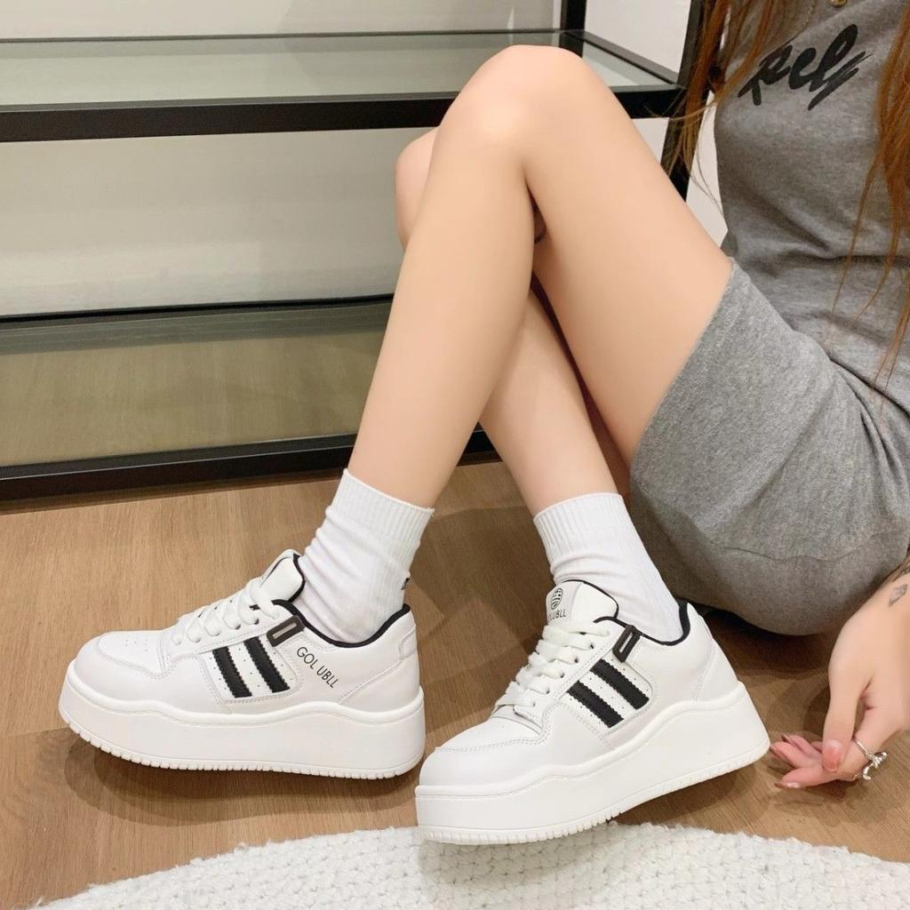 Thick Baseplate Shoes Women's 2025 New Autumn Sports Internet Celebrity Casual Shoes Increase Popular Versatile Wear-resistant Muffin Bottom
