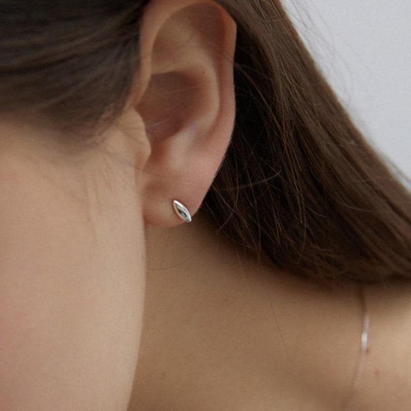 Primaute [SILVER925]Mini Oval Earring