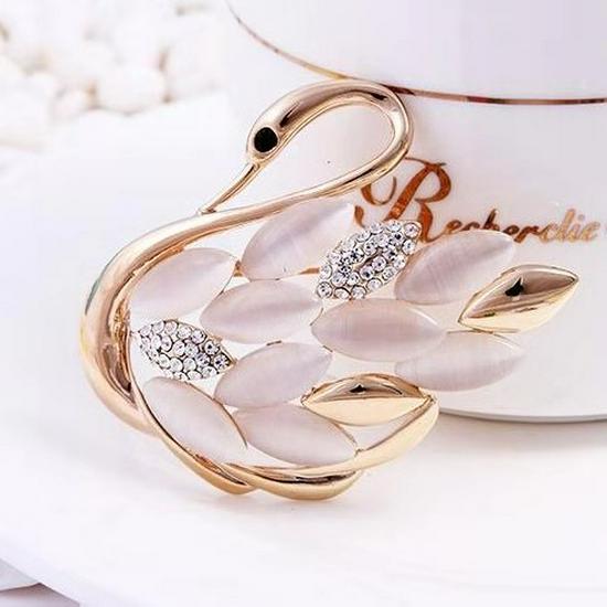 

Брошь-зажим для шелкового шарфа в корейском стиле, с высококачественными стразами и жемчугом