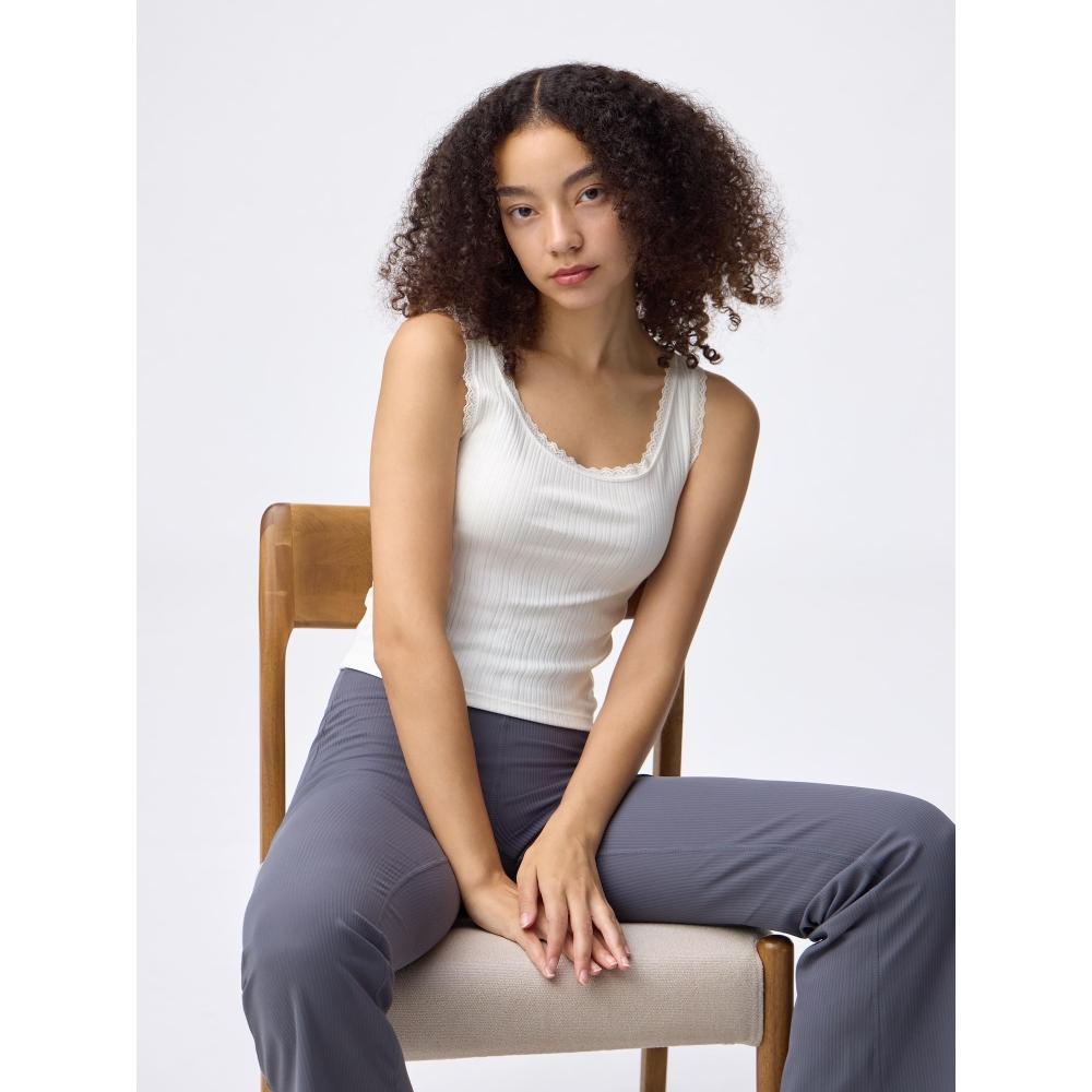 

Gu от Uniqlo Укороченный кружевной топ-майка из хлопка с добавками Dry 47 YELLOW/XXL