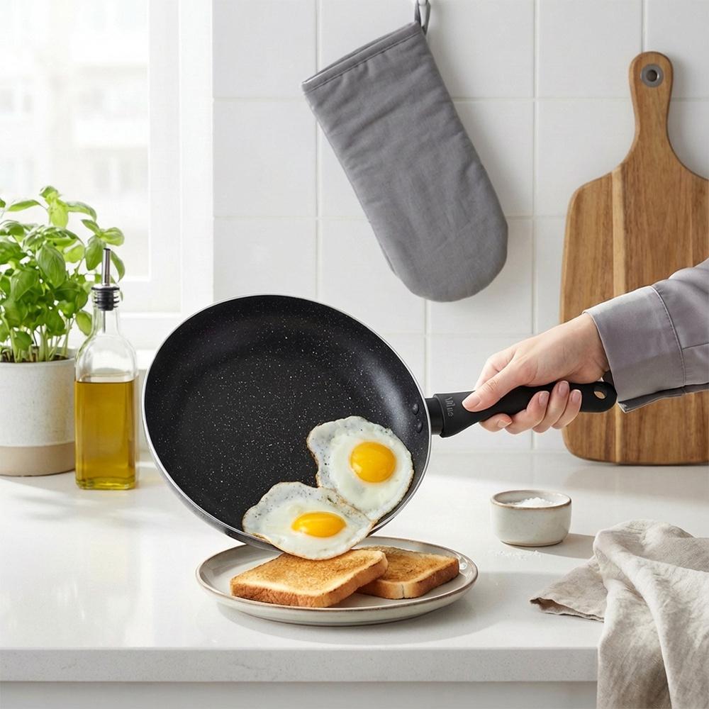 BLACK LINE granite frying pan 26 cm