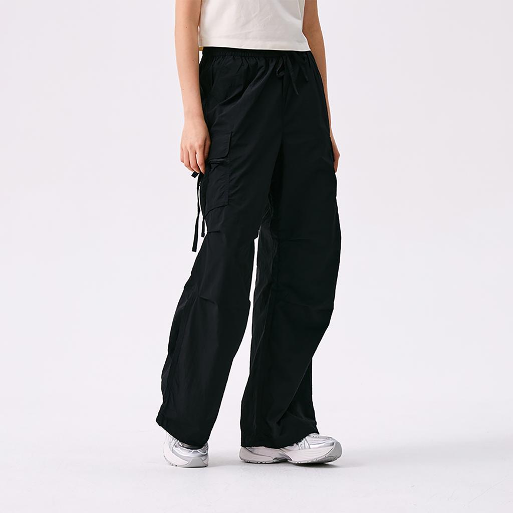 New MLB New York Yankees Basic Collection SS25 Cargo Pants Women's Black 3FWPB0653-50BKS