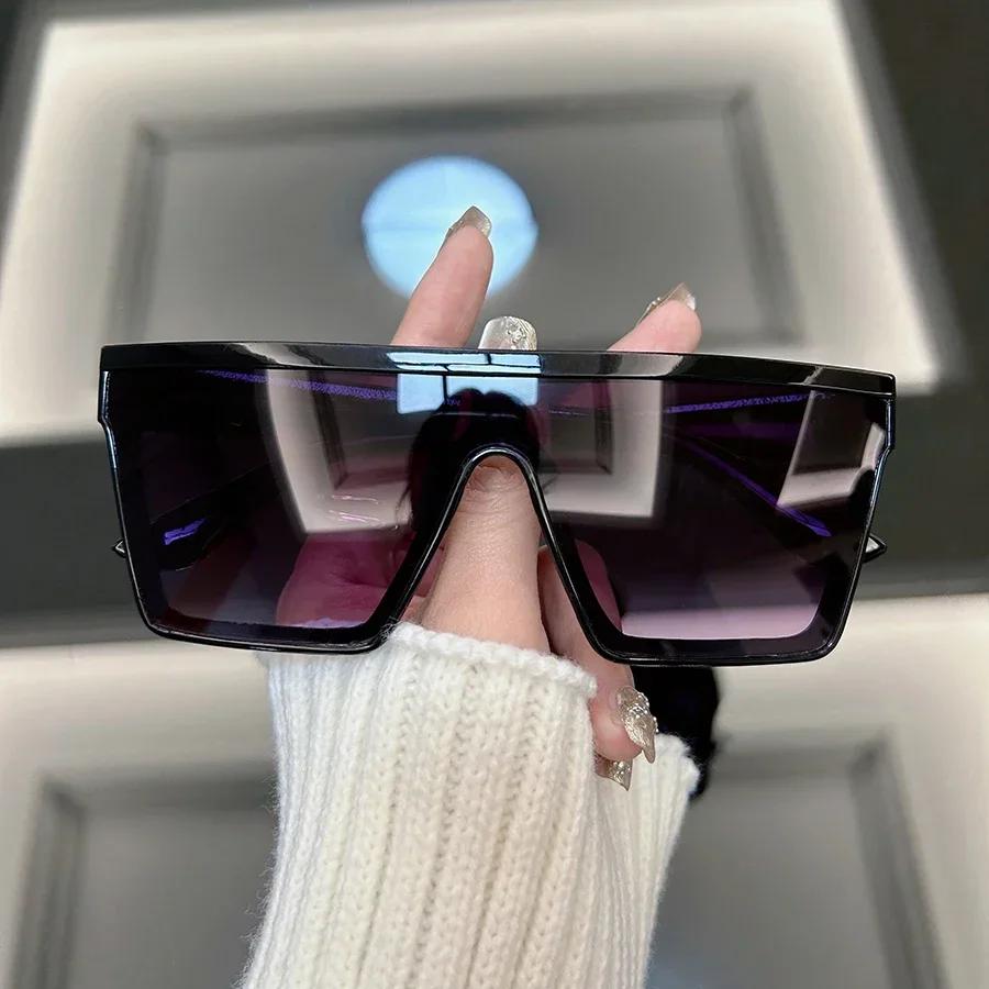 

Stylish Square Shape Sunglasses for Women Men Classic Vintage Retro Fashion Eyeglasses Casual Oculos Women Male
