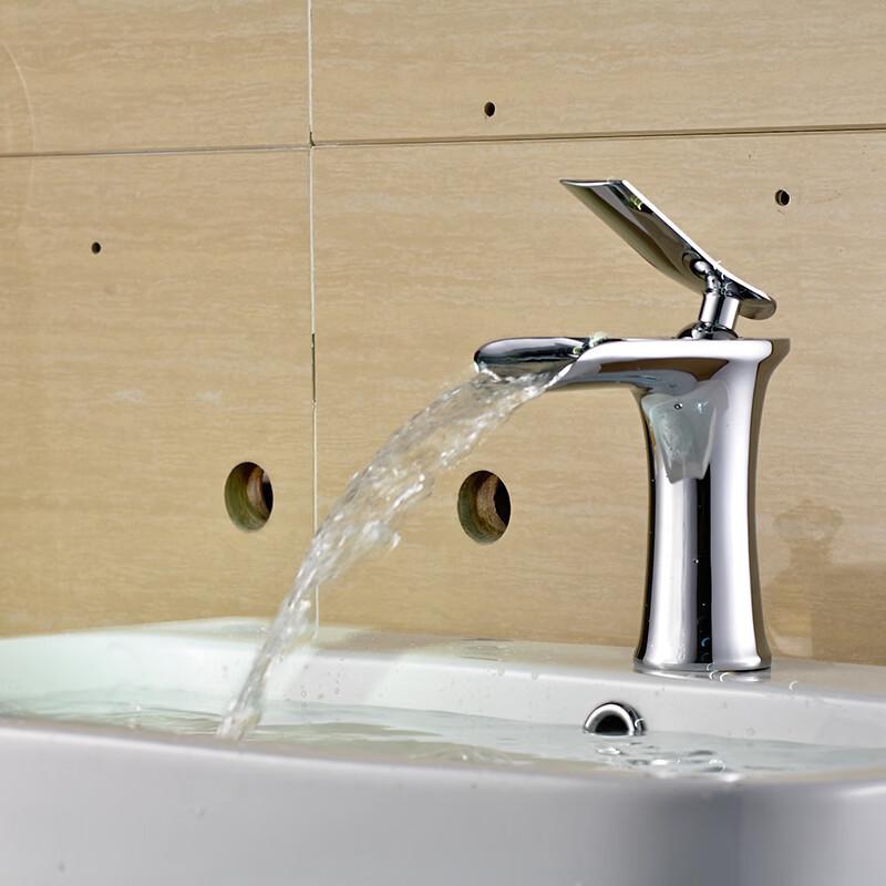 TLXT Hot & Cold Antique Short Waterfall Basin Faucet