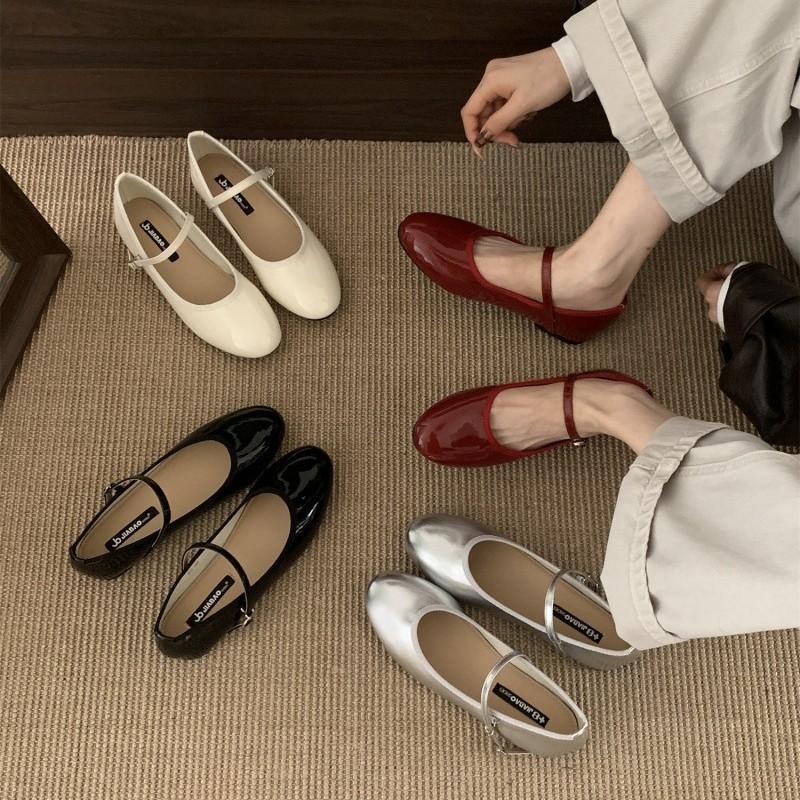 French Spring and Autumn New 2025 Word with Soft Bottom Round Head Mary Jane Ballet Red Flat Bottom Mother Single Shoes Women