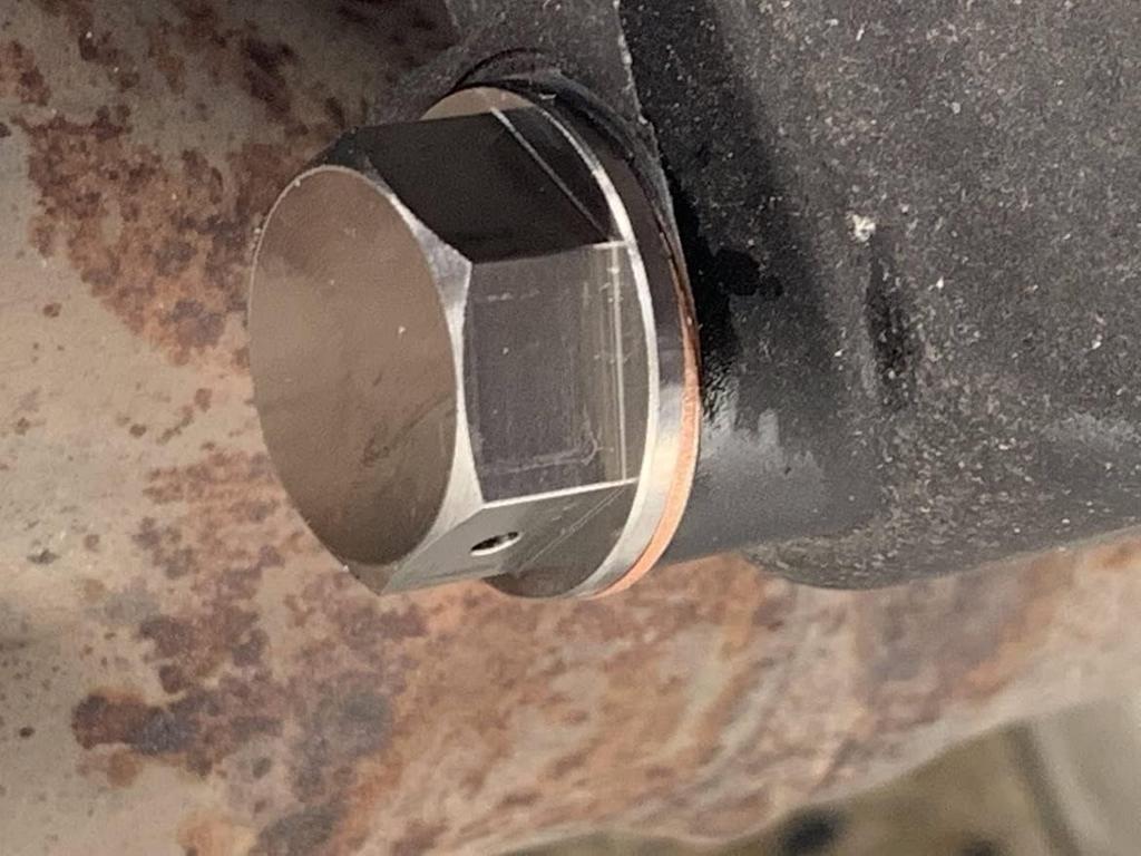 Roost Magnetic Titanium Drain Bolt Drain Bolt for Honda, Yamaha, Suzuki, Kawasaki (M12 X P1.25)