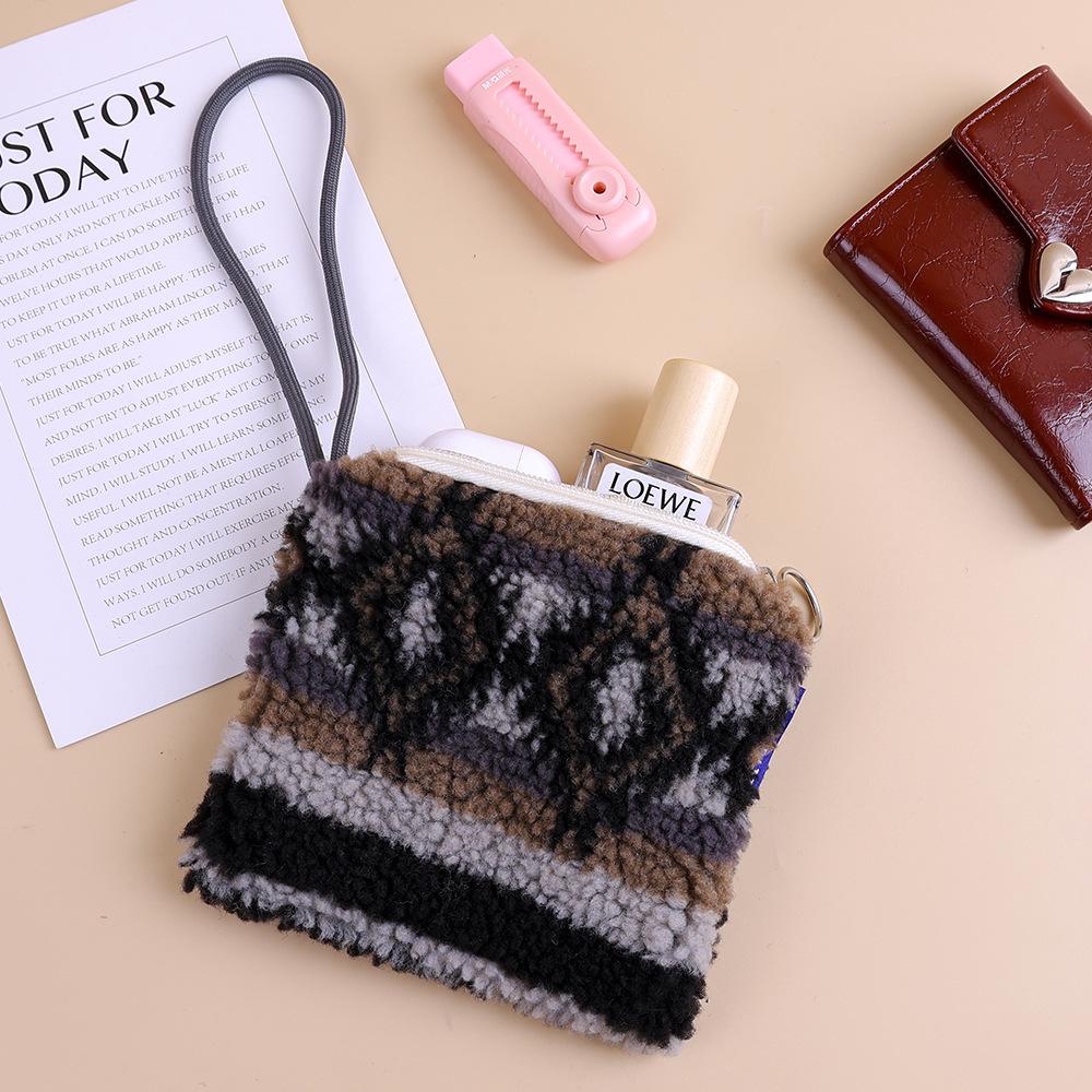 Winter Plush Wallet Zipper Coin Purse Women's Lamb Wool Clutch Bag with Rope Children Cute Purse Card Bag Key Earphone Pouch