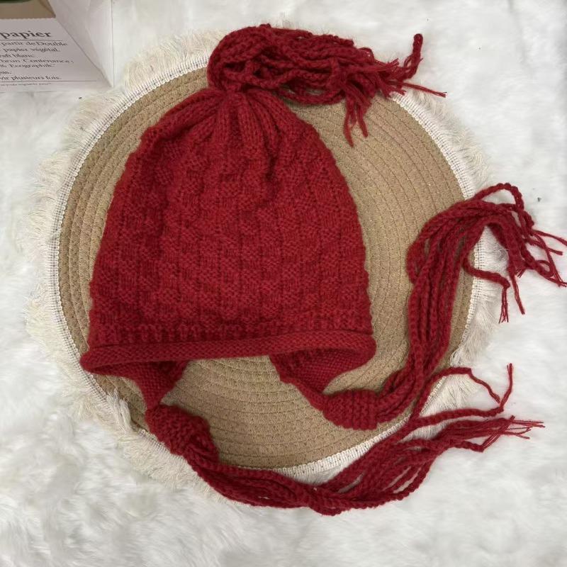Autumn and Winter Sweet Knitted Hat with Long Tassels Windproof Ear Protection Hat Keep Warm Women Bucket Cap