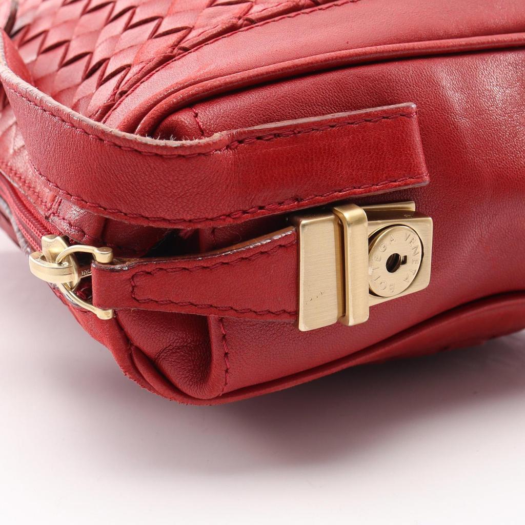 Used BOTTEGA VENETA Intrecciato Shoulder Bag leather Red Used Women