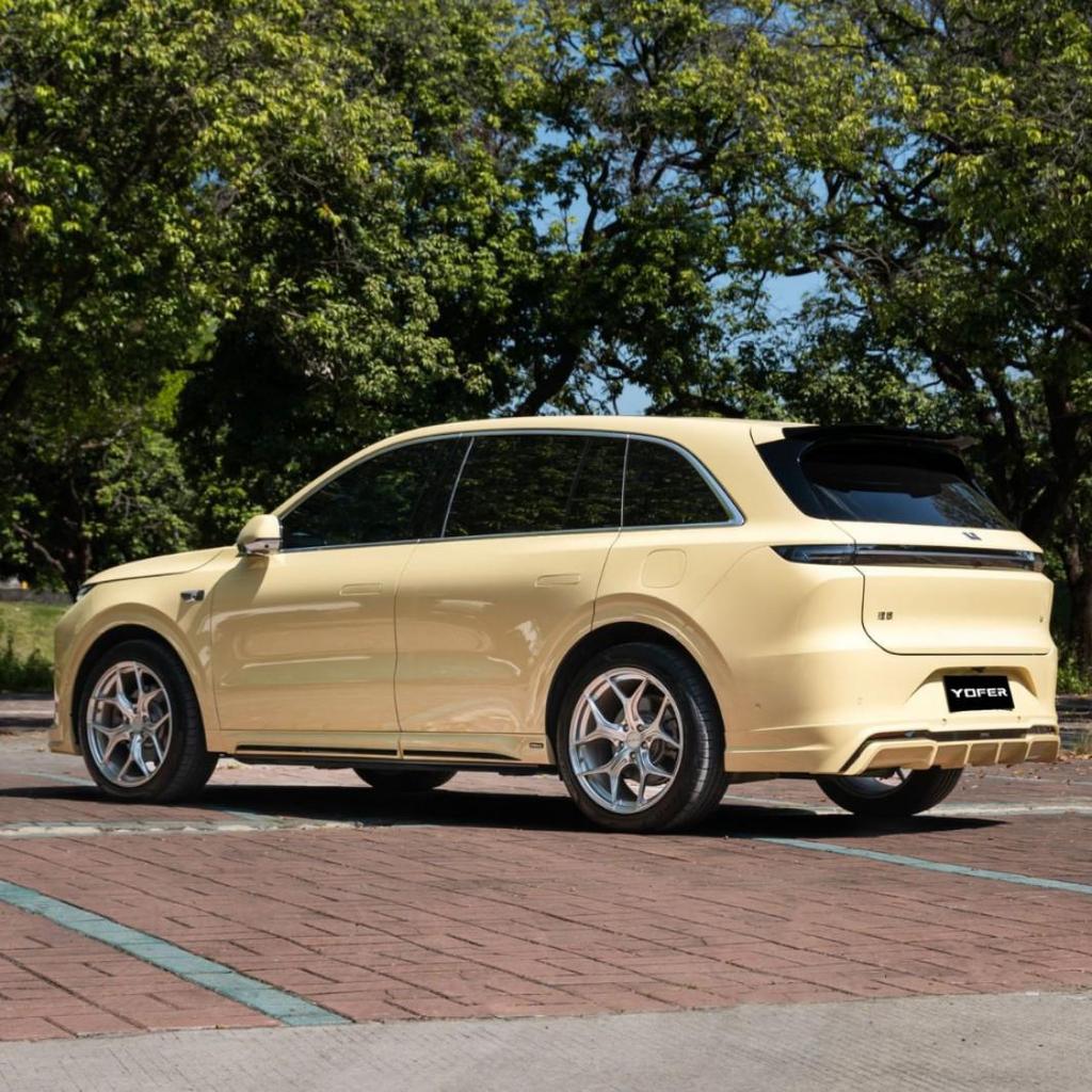 Compatible with Li Auto L9: YOFER body kit including front bumper, side skirts, rear wing, rear lip, rear bumper, corner protectors, front splitter.