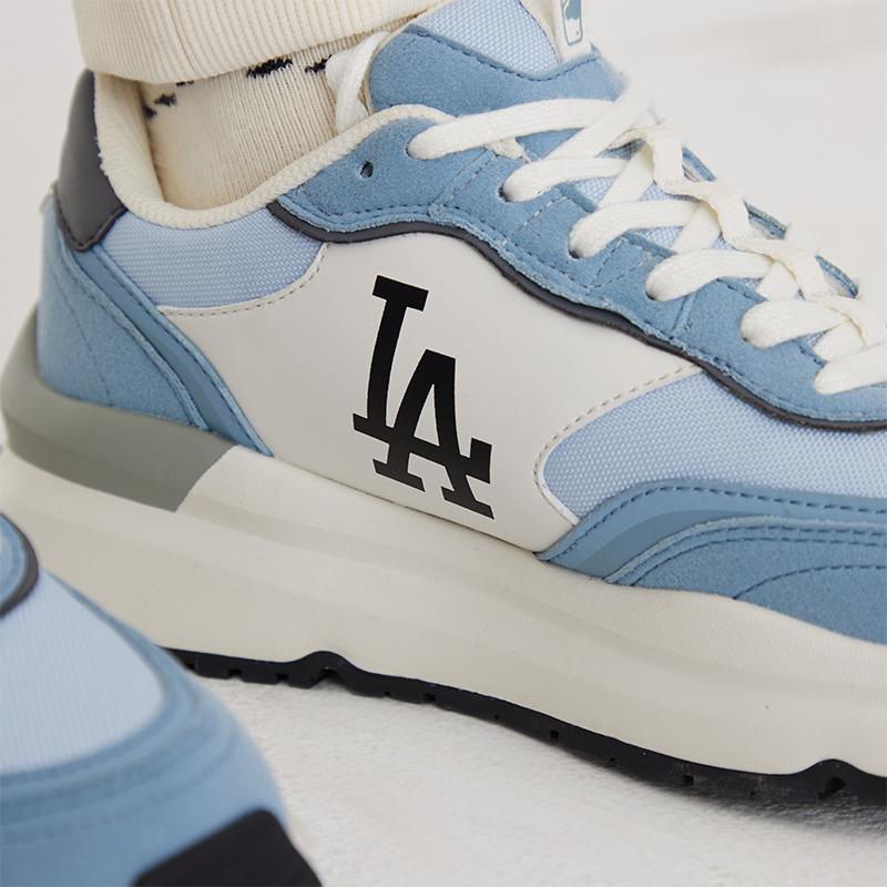 New MLB Chunky Runner Chunky Sneakers Unisex Low Top Sky Blue 3ASHCRS3N-07SBS