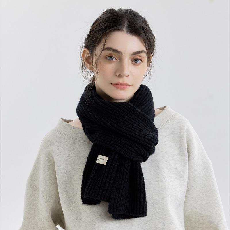 Versatile solid color knitted scarf scarf plush soft male and female couples scarf autumn and winter outer shawl
