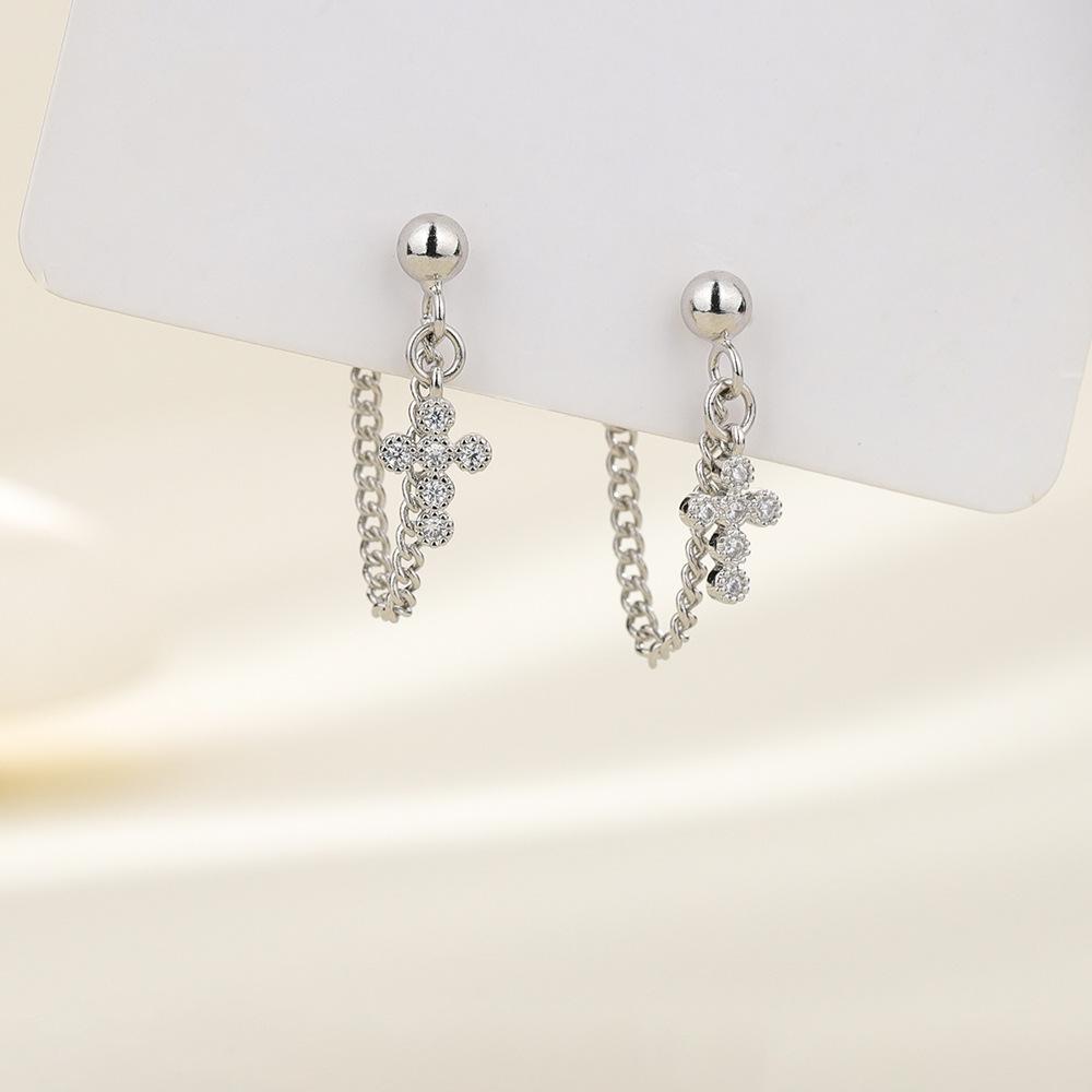 Yi Xuan Cross Earrings: Stylish Rhinestone-Inlaid, Street Style, Japanese-Korean Inspired for Women