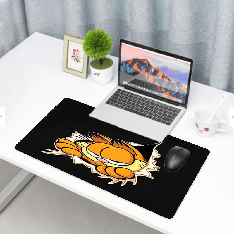 Garfield Print Mouse Pad, Anti‑Slip Desktop Keyboard Mat, for PC Laptop Gaming Working Daily Use, Cool Festival Surprise Gift