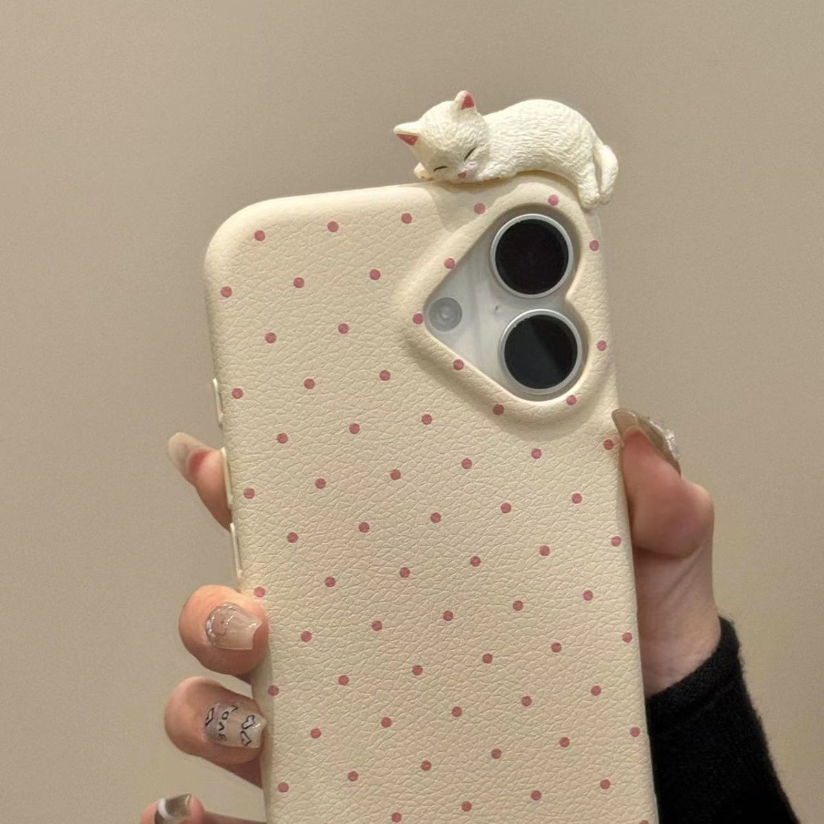 

Чехол для телефона Heart Polka Dot Cat для Apple iPhone 16 Pro Max - мягкий силиконовый противоударный креативный чехол для iPhone 16/15/14/13/12/11/Pro/Pro Max/Plus Apple 16Plus белый