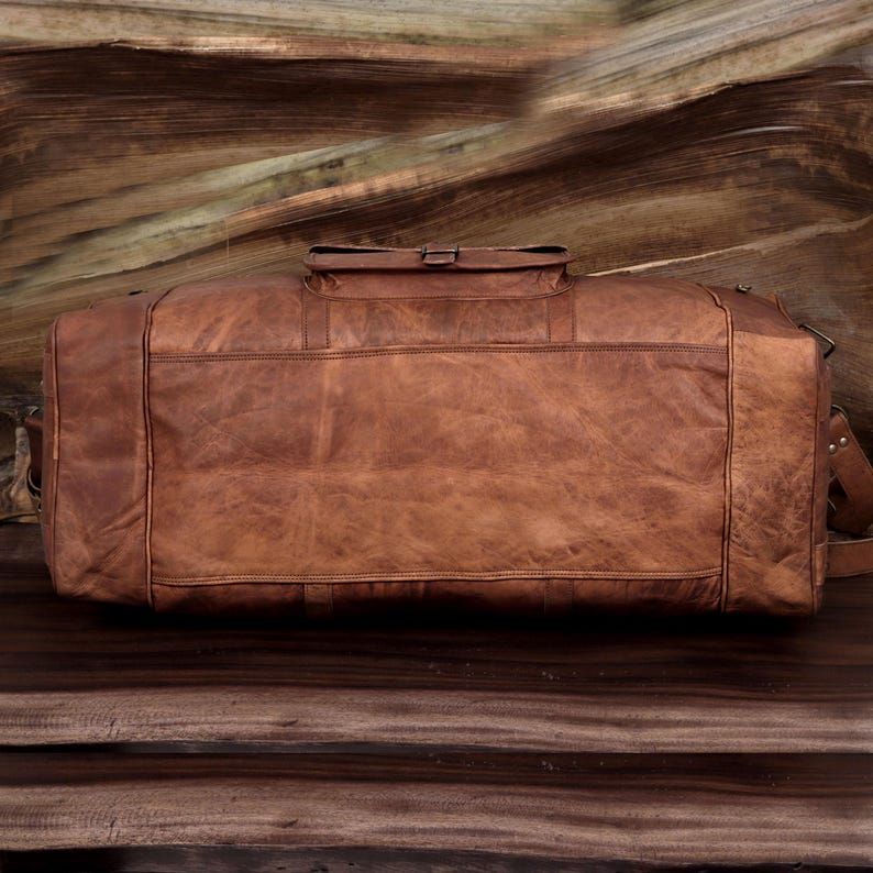 Handmade Leather Duffel Bag Travel Duffel for Men and Women Leather Holdall Bag Sports Gym Bag Personalized Groomsmen Gift Overnight Duffel
