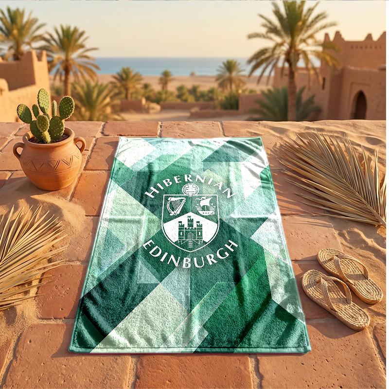 Hibernian FC Print Microfiber Beach Towel Quick Dry Absorbent Large Towel For Beach Swimming Travel