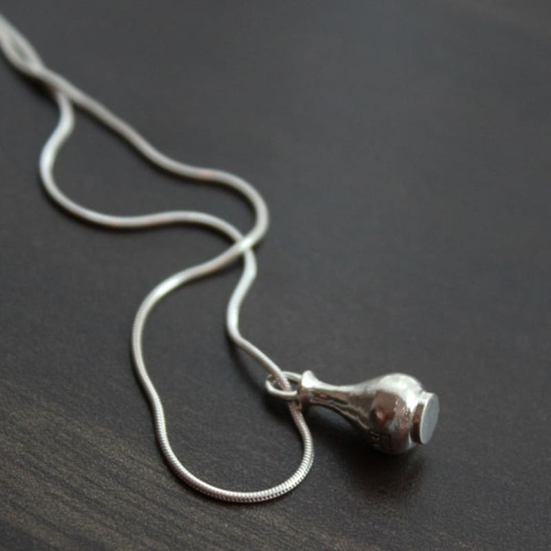 

Atelier Darin ARI Milling Pendant Necklace 02 none