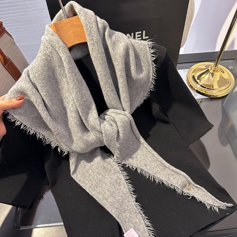 Winter Korea Knitted Triangle Scarf Wool Warm Shawl Scarf Women Neck Protection Small Fashion Solid Color Scarves