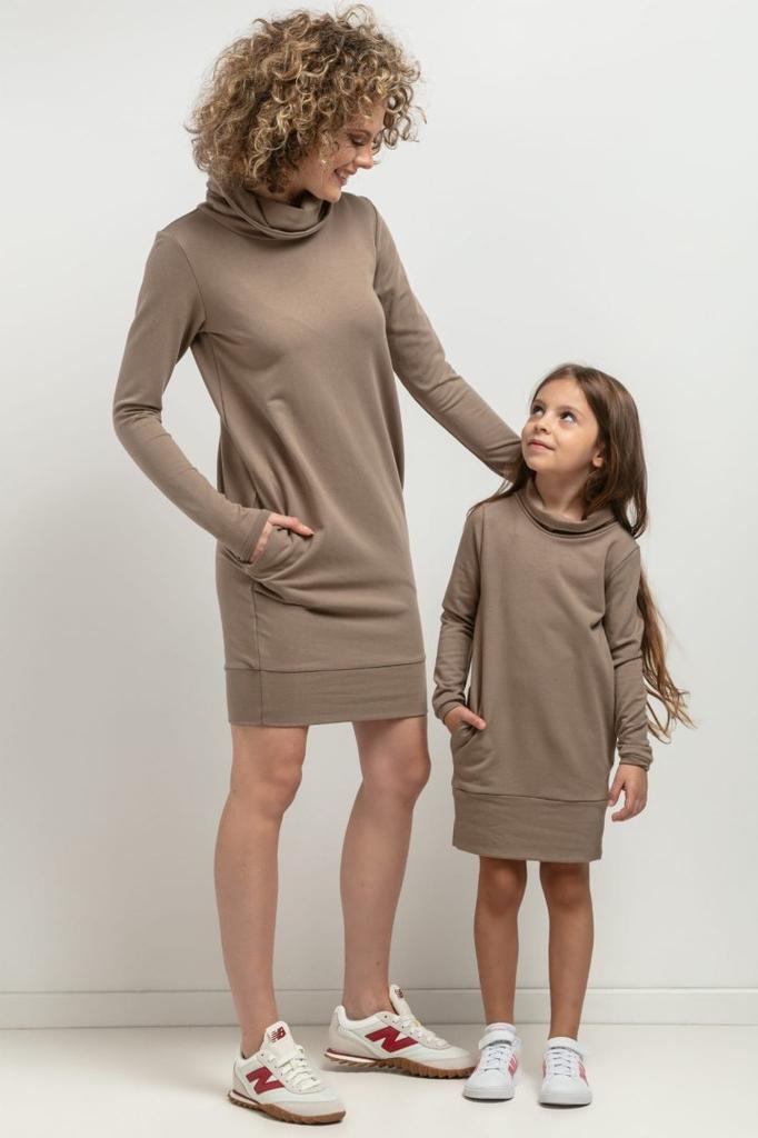 Knitted turtleneck dress MMM37 cappuccino M